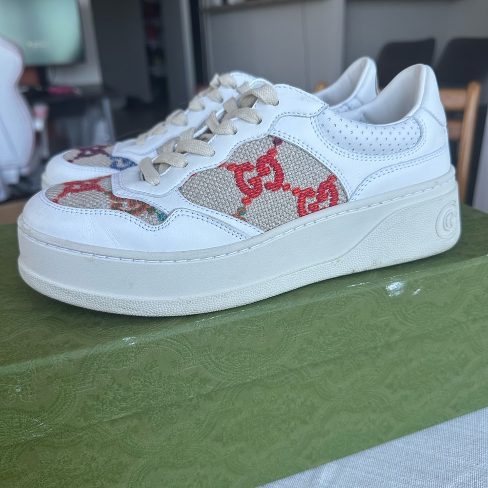 Gucci GG Sneakers size 38.5